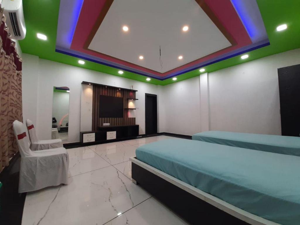 Rajmahal Resort Патна Екстериор снимка